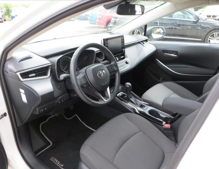 Toyota Corolla 12
