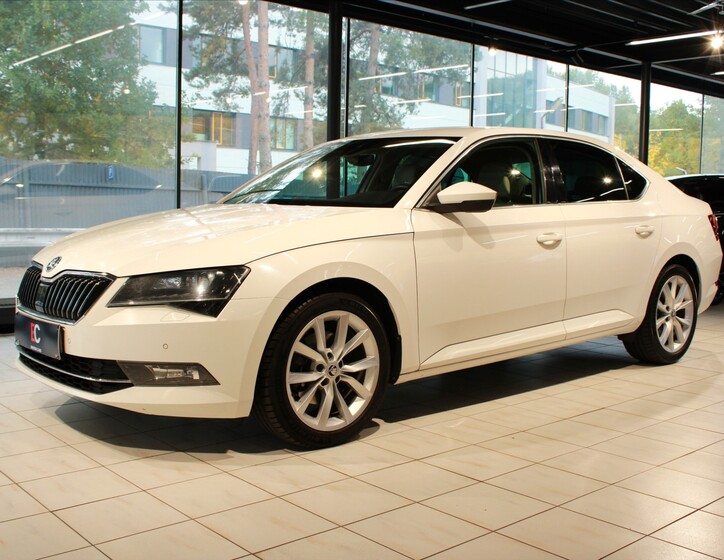 Škoda Superb 3