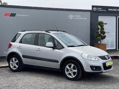 Suzuki SX4