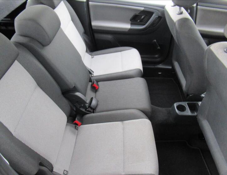Škoda Roomster 18