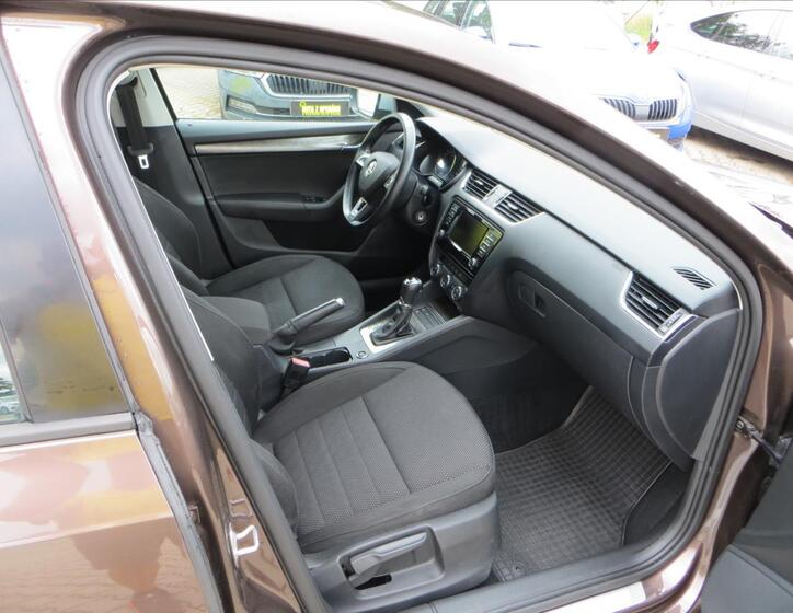 Škoda Octavia 11