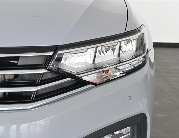 Volkswagen Passat 32