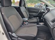 Mitsubishi ASX 10
