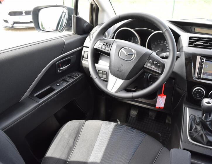 Mazda 5 28