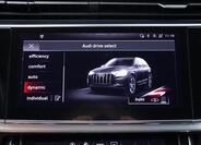 Audi Q7 31