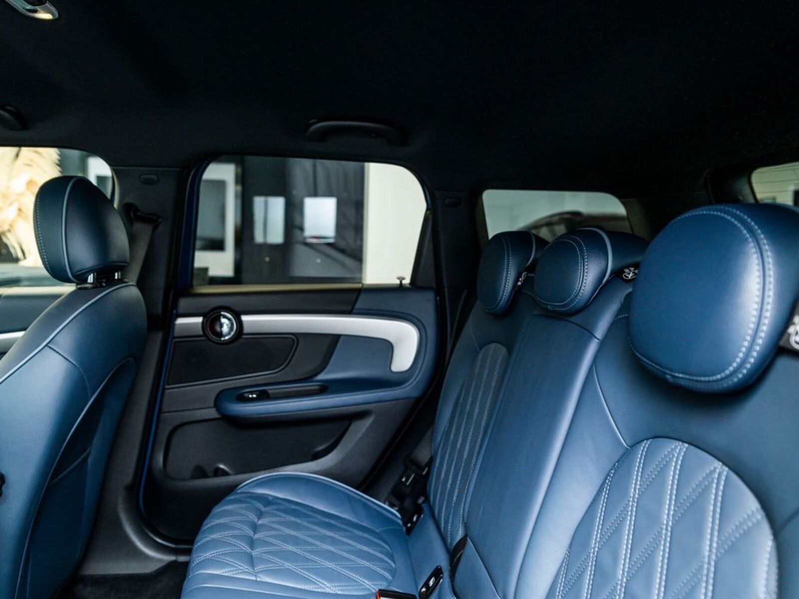 Mini Countryman 8