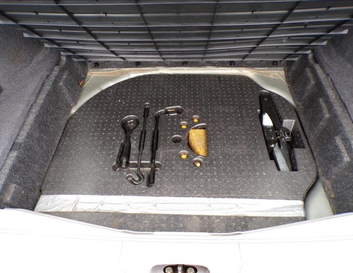 Nissan Primera 22