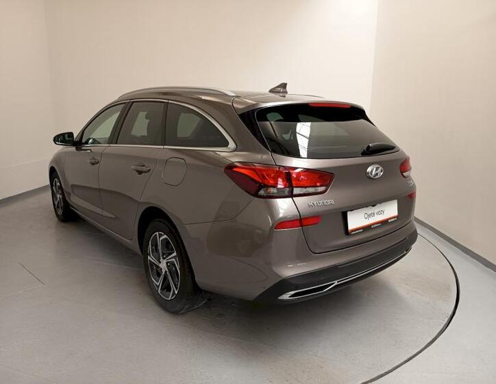 Hyundai i30 8