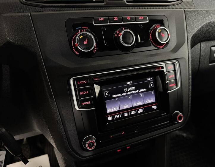 Volkswagen Caddy 23