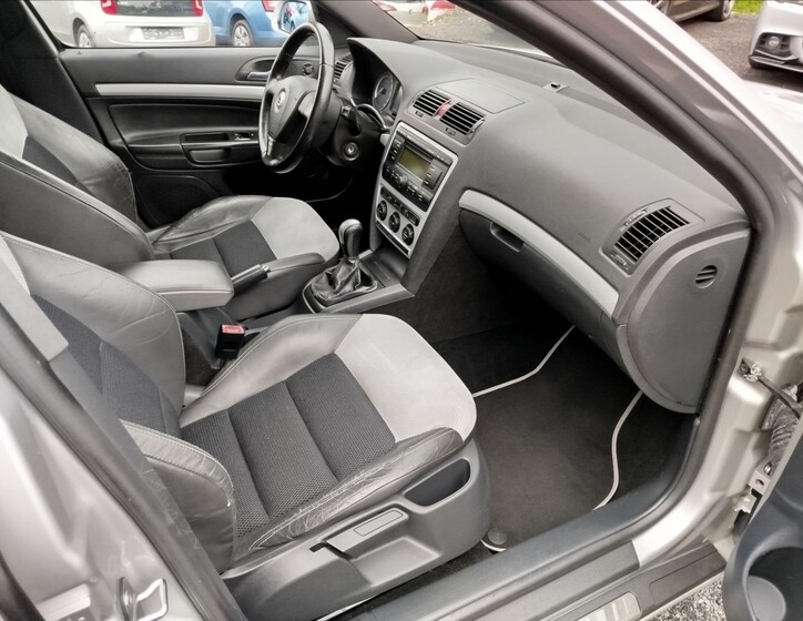 Škoda Octavia 33