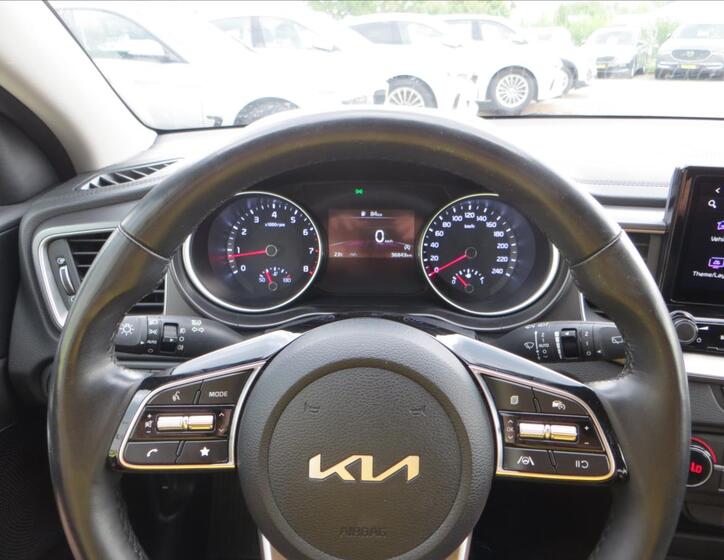 KIA Ceed 21