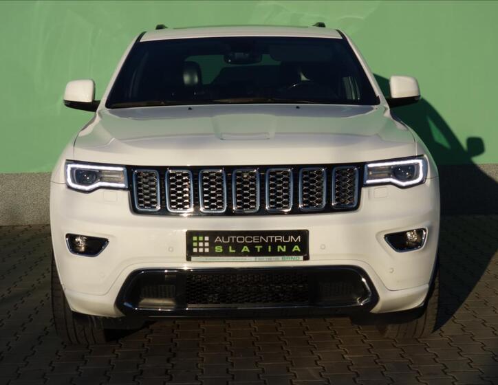 Jeep Grand Cherokee 8