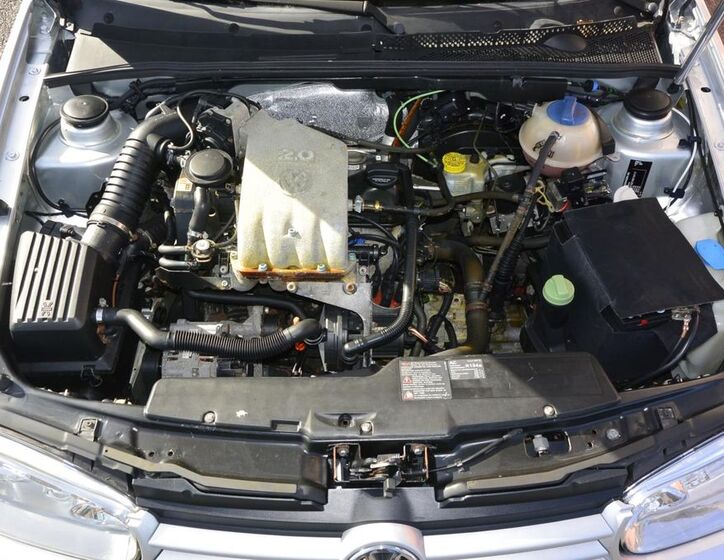 Volkswagen Golf 27