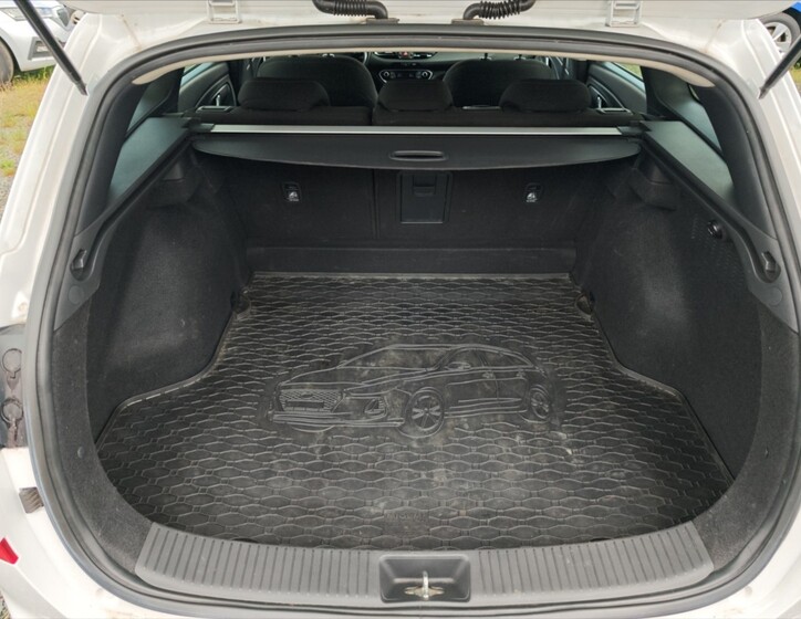 Hyundai i30 11