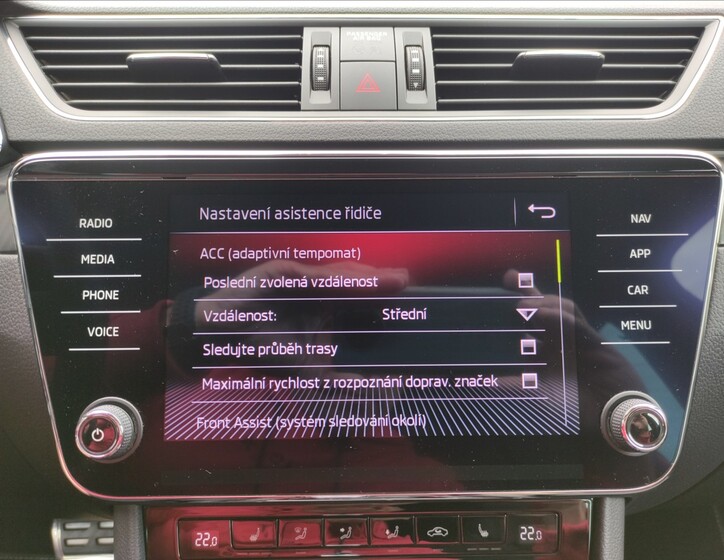Škoda Superb 18