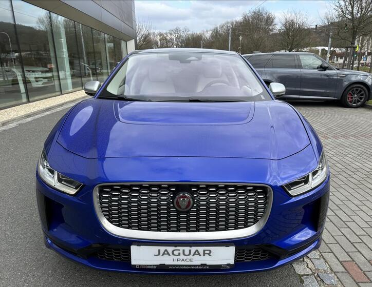 Jaguar I-Pace 4