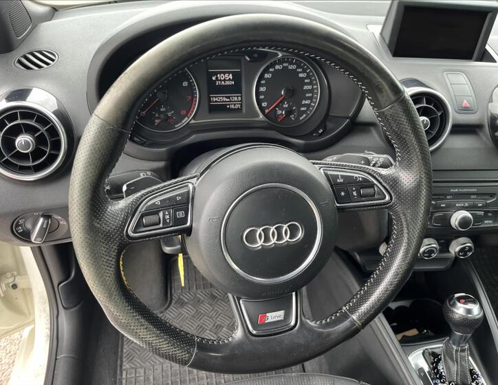 Audi A1 15