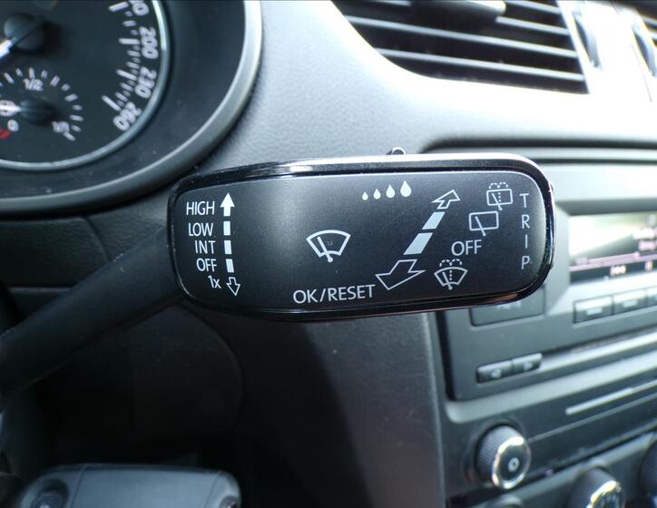 Škoda Octavia 12