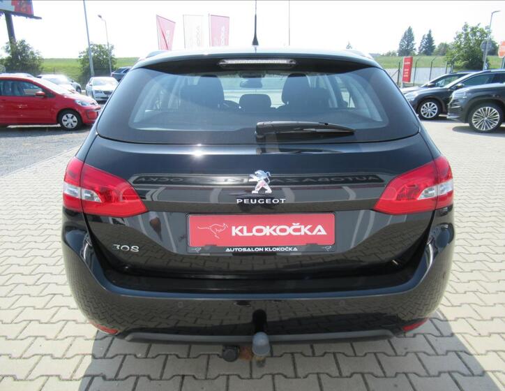 Peugeot 308 5