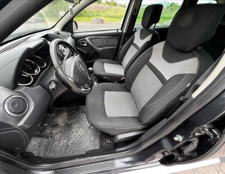 Dacia Duster 15