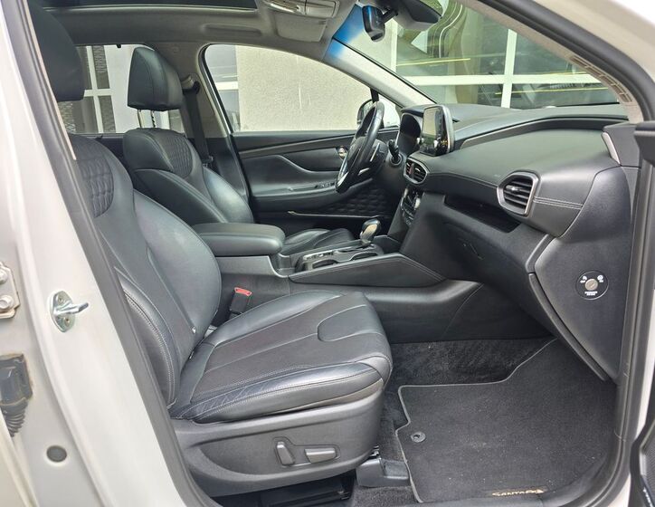 Hyundai Santa Fe 26