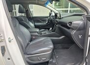 Hyundai Santa Fe 26