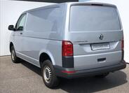 Volkswagen Transporter 9