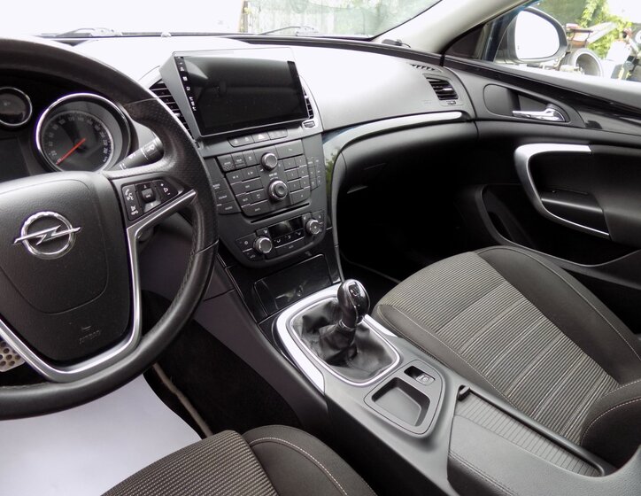 Opel Insignia 20