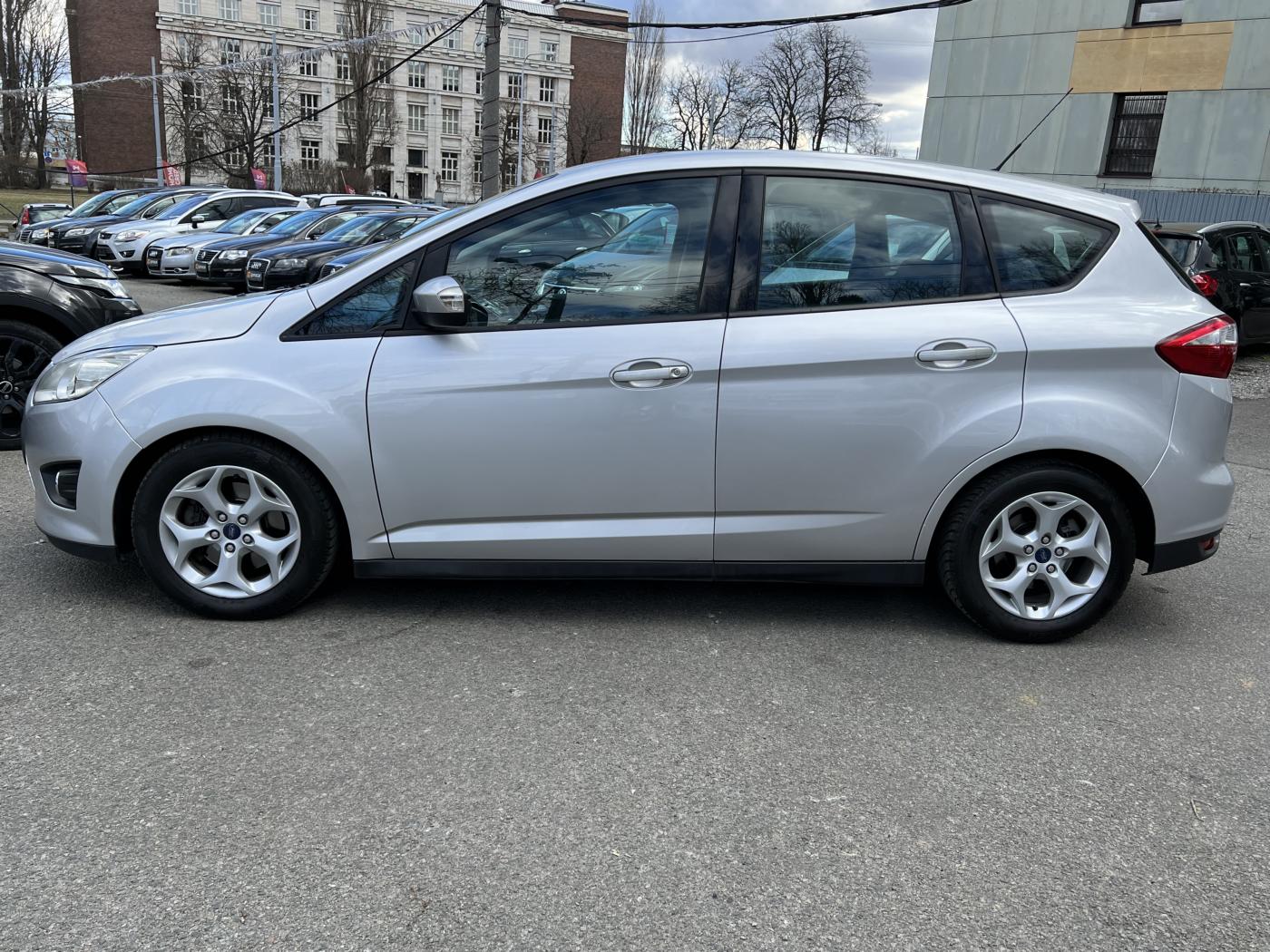 Ford C-MAX