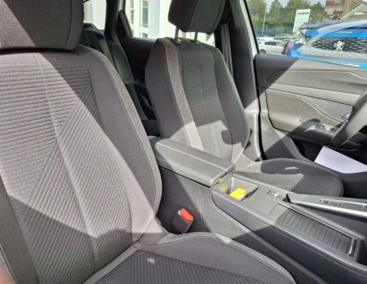 Peugeot 308 12