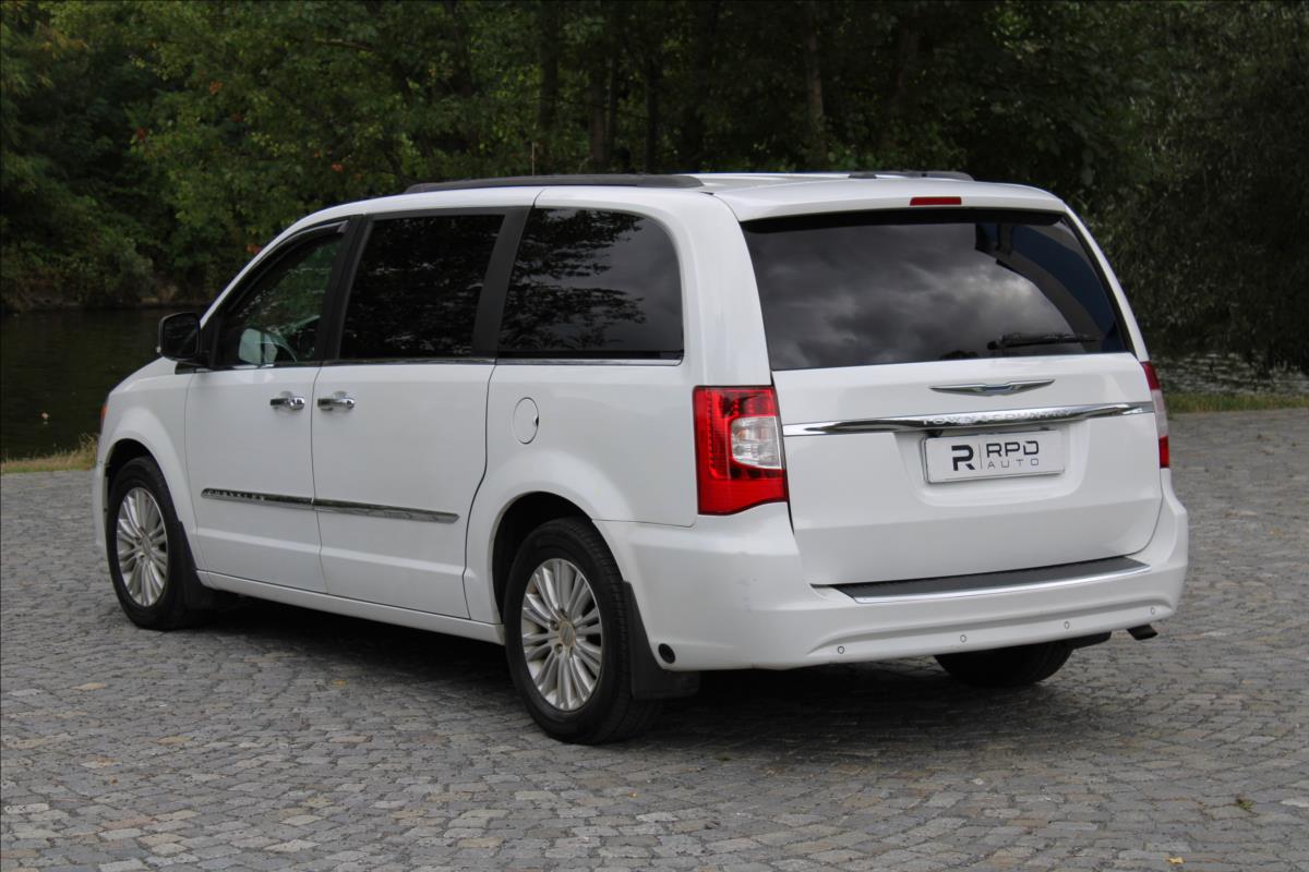 Chrysler Town & Country