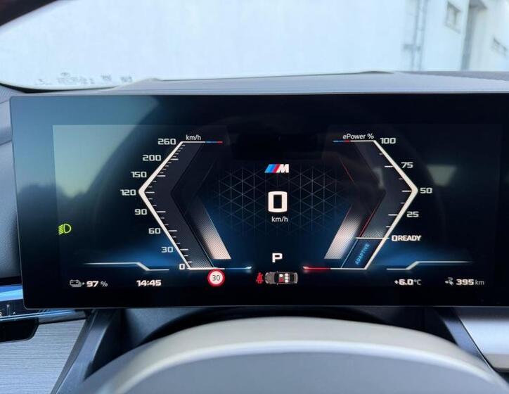 BMW i5 10