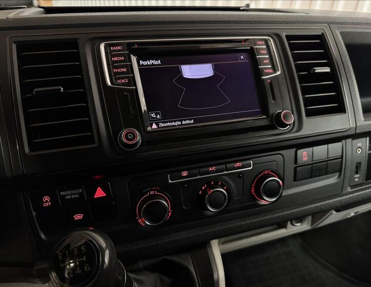Volkswagen Transporter 26