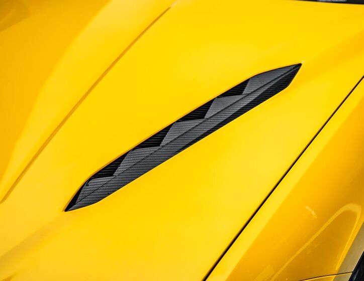 Lamborghini Urus 16