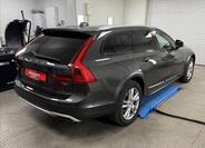 Volvo V90 6