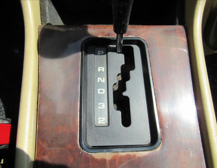 Mercedes-Benz 126 18