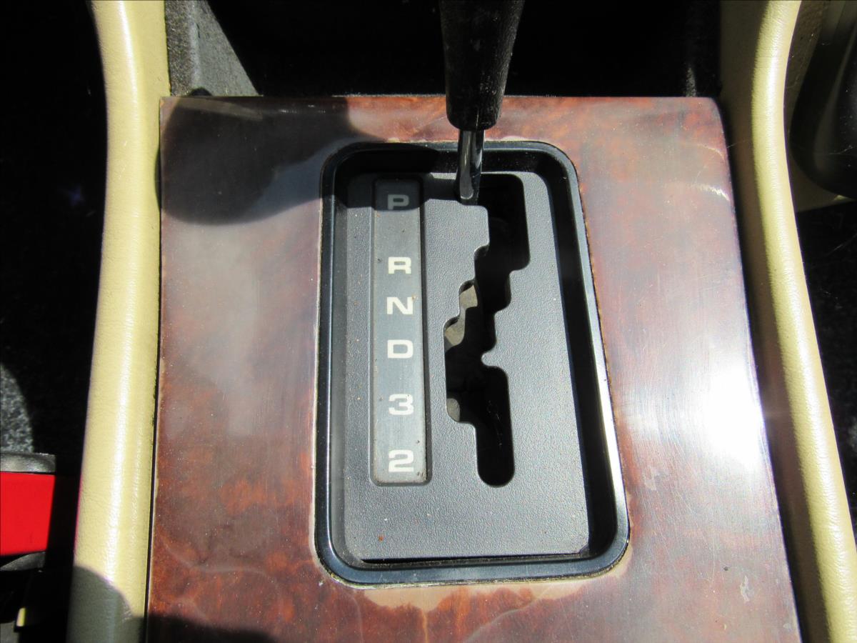 Mercedes-Benz 126