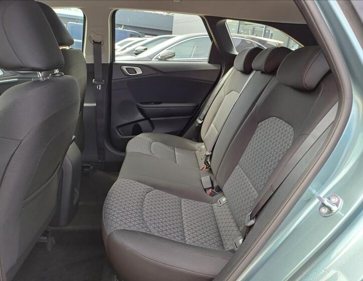 KIA Ceed 14