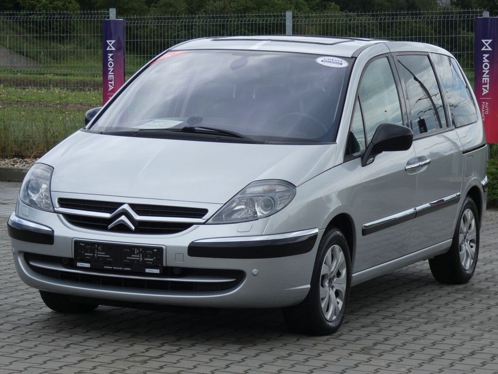 Citroën C8