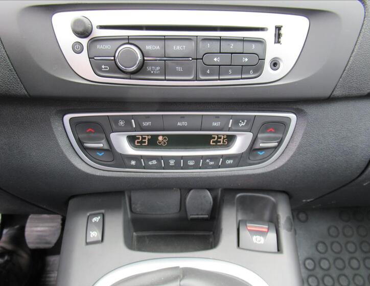 Renault Grand Scénic 19