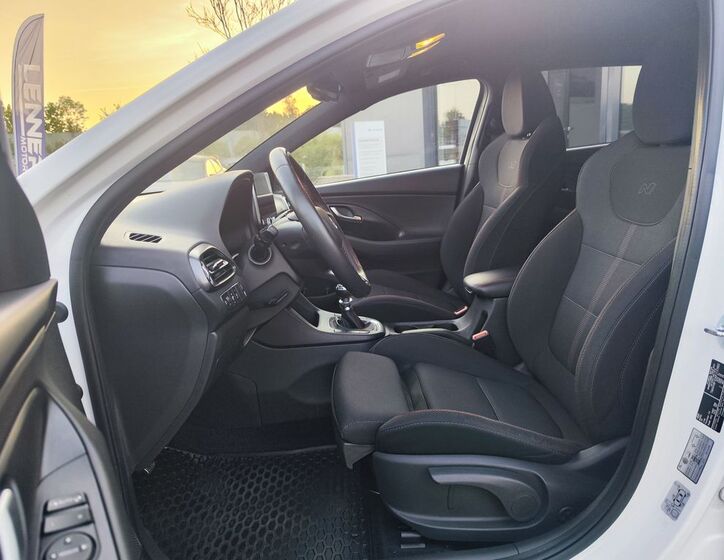 Hyundai i30 15