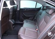 Škoda Superb 14