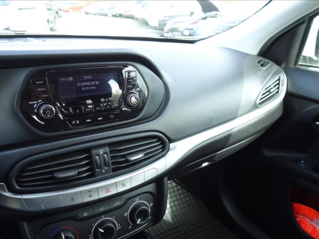 Fiat Tipo 28