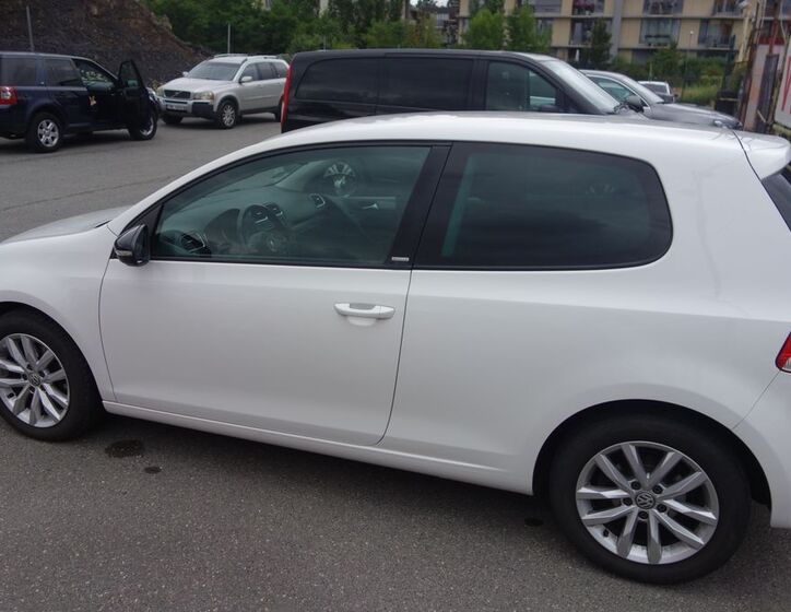Volkswagen Golf 9