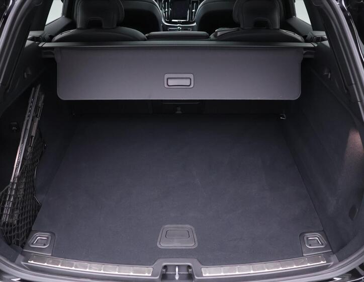 Volvo XC60 10