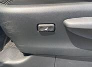 Toyota Land Cruiser 12