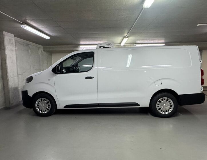 Toyota ProAce 8
