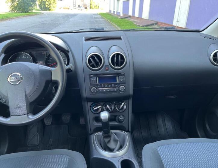Nissan Qashqai 32