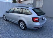 Škoda Octavia 10