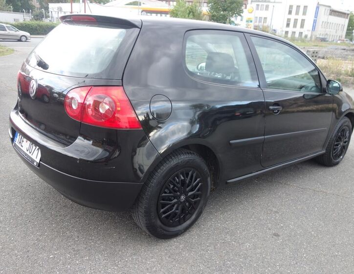 Volkswagen Golf 9